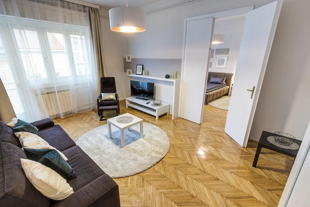 Brighthome Castle District Budapest Eksteriør bilde