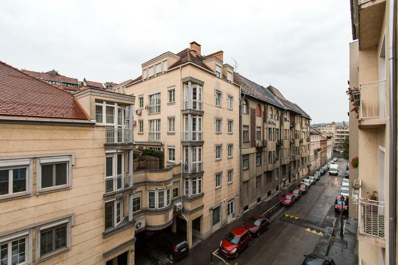 Brighthome Castle District Budapest Eksteriør bilde